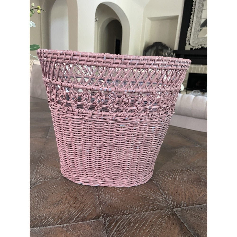 Vintage Pink Wicker Rattan Woven Waste Basket Trash Can Bin - Picture 4 of 11